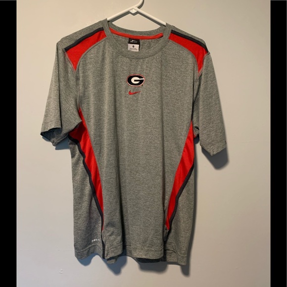Nike Dri-Fit Georgia Bulldogs Premium Tee - Picture 1 of 5